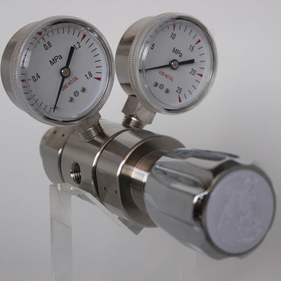高圧試験用 ステンレス鋼 酸素調節器 双段階 W21.8 G5/8