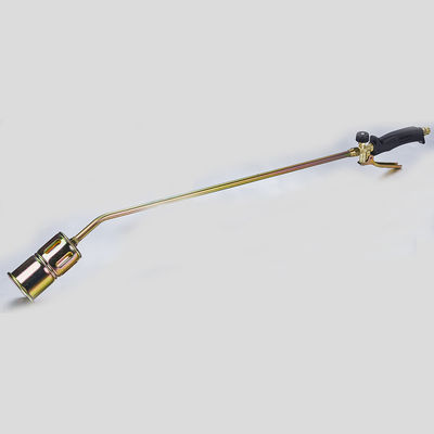 3200g/hの燃料消費量とプッシュボタンの点火器