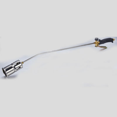 3200g/hの燃料消費量とプッシュボタンの点火器