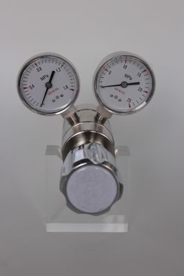 高圧試験用 ステンレス鋼 酸素調節器 双段階 W21.8 G5/8