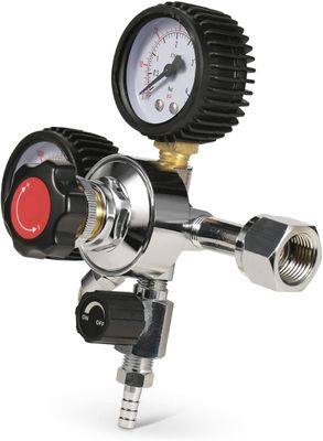 糸サイズ W21.8 G5/8 ビール樽とCO2タンクのための二重計 CO2抽出ビール調節器