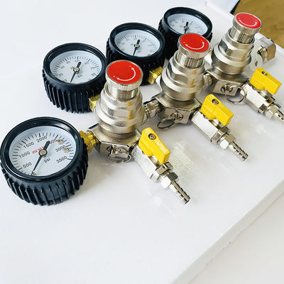 オーダーメイドの出口ナッツスクリュー CO2/ビールの圧縮器