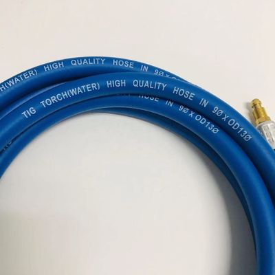 9*0D13の青いホースとTig熱水冷却ホース上部電源ケーブルTigタッチ