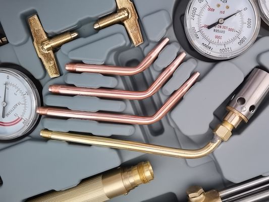 溶接切断キット 酸素アセチレンガス調節器 ツインホースと切断ノズル