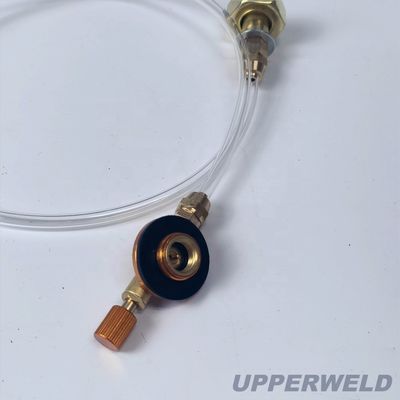 ロシアとドイツにおける露天キャンプストーブ用プロパンブタンク・ガスタンク充填バルブ
