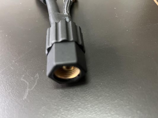 パーソナライズされたサポート 電源コネクタ 10-25 プラグをM16 * 1.5 女性回転ナッツアダプタに